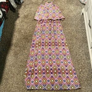 an ankles-down dress